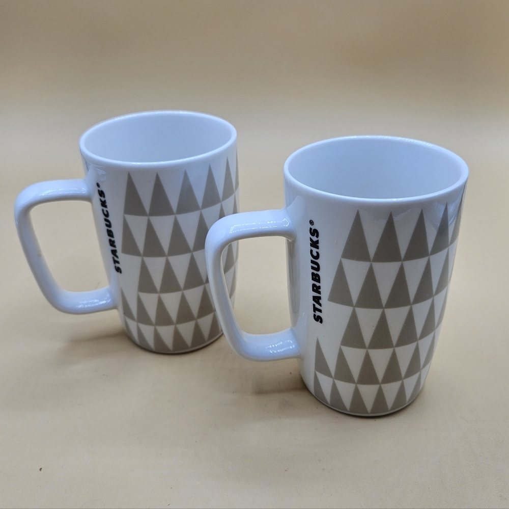 2 Starbuck 8oz Tan Triangle Design Mugs